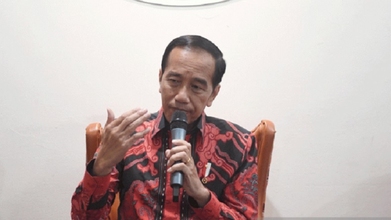  Jokowi Evaluasi Insentif Motor Listrik, Masyarakat Bisa Dapat Subsidi Rp7 Juta Bermodal KTP  