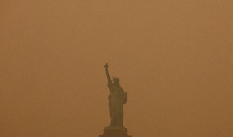 Parahnya Kebakaran Hutan Kanada, Patung Liberty di New York AS Sampai Diselimuti Kabut Asap