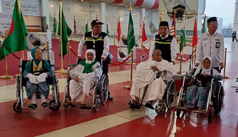 28.665 Calhaj Embarkasi Surabaya Sudah di Tanah Suci, 7 Tertahan di Rumah Sakit 