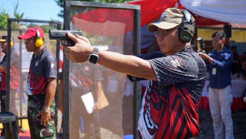 Sambut Hari Bhayangkara ke-77 Tahun, Polda Sulut Gelar Lomba Menembak