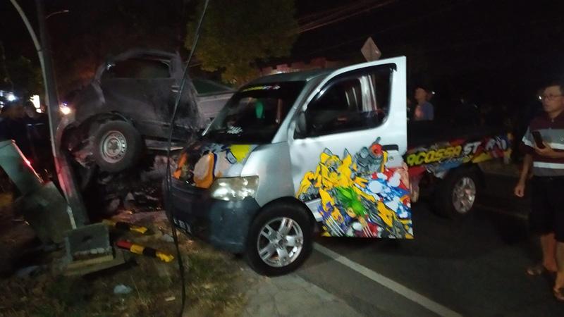  Kecelakaan di Gunungkidul, 2 Mobil Pikap Bertabrakan, Belasan Orang Luka-luka