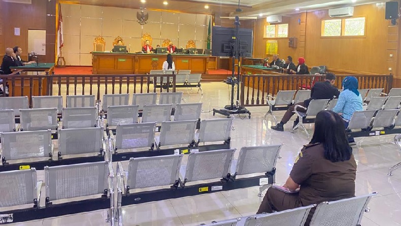 Korupsi Dana Rp850 Juta, Mantan Mojang Garut Dituntut 7 Tahun Penjara