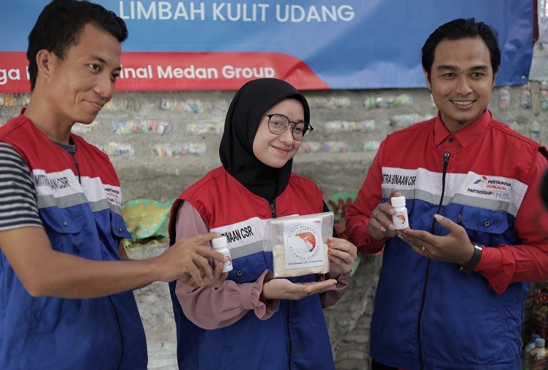 Kelompok Binaan Pertamina Olah Limbah Kulit Udang Jadi Bahan Pengawet Pengganti Formalin 