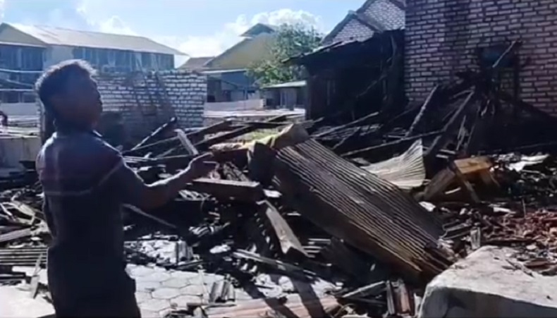 Rumah dan Gudang Ikan di Pamekasan Ludes Terbakar, Diduga Korsleting Listrik