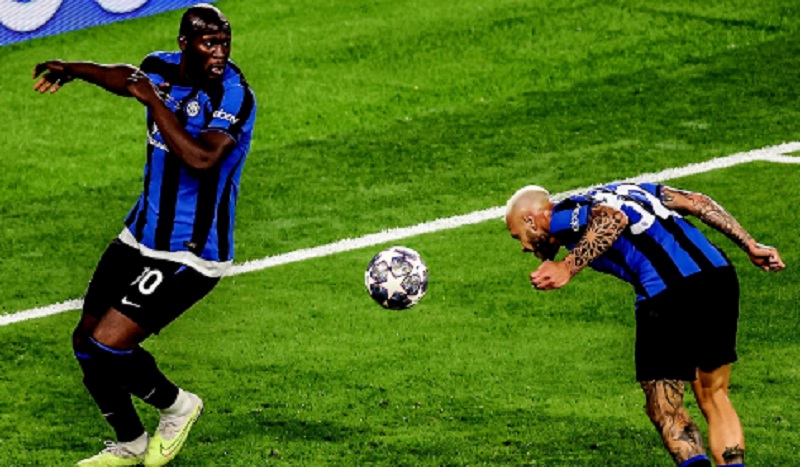 Detik-detik Romelu Lukaku Gagalkan Peluang Rekan Sendiri di Final Liga Champions