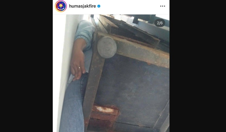 Evakuasi Perempuan Terjepit Lift Indekos di Tanah Abang, Kaki Kiri Patah