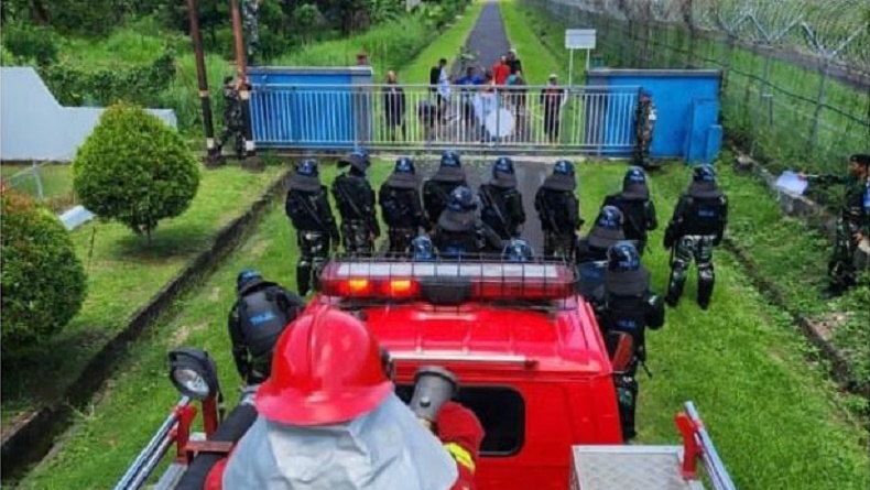 Asah Kemampuan Prajurit, Lanudal Manado Latihan Tempur dan Penanggulangan Huru-hara