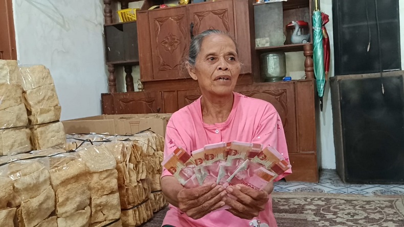 Jadi Korban Peredaran Upal, Pedagang Kerupuk di Semarang Tekor Rp5 Juta