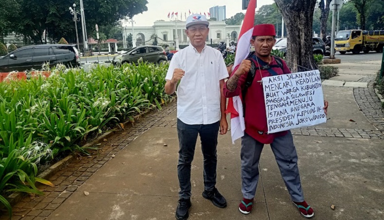 Yusuf Lakaseng Temui Pejalan Kaki dari Donggala ke Jakarta: Bupati Donggala Agak Unik