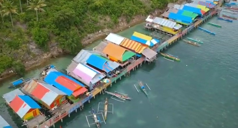 Kampung Unik di Sulawesi Tengah, Hanya di Desa Ini Bisa Lihat Permukiman Suku Bajo Asli di Laut