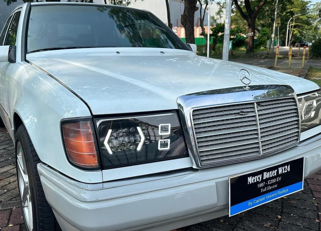 Beli Mobil Listrik Baru Mahal, Yuk Intip Biaya Modifikasi Mobil Bensin Jadi Listrik
