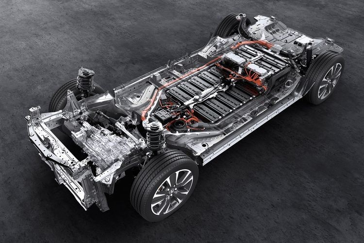 Pakai Teknologi Sonik, Toyota Klaim Baterai Mobil Listriknya Bisa Tempuh 1.000 Km 