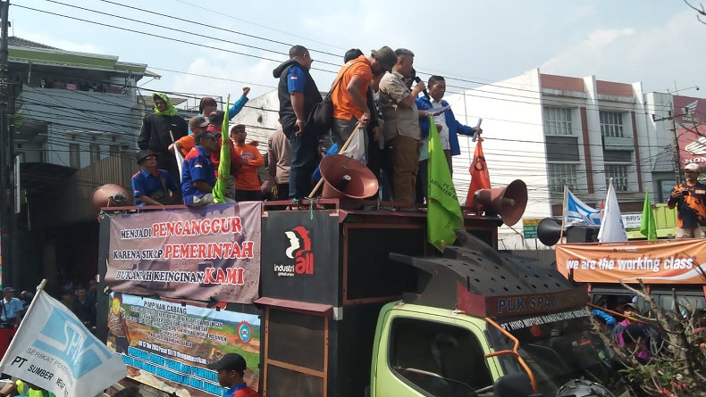 Pemda KBB Janji Cari Solusi Terbaik terkait Nasib Buruh Tambang yang Di-PHK