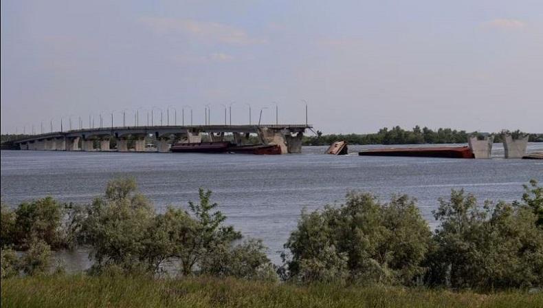 Pasukan Rusia Tembaki Permukiman di Seberang Sungai Dnipro, Pasutri Tewas 
