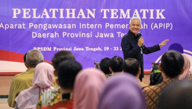  Ganjar jadi Mentor Inspektorat se-Jateng, Beri Penguatan Materi Antikorupsi