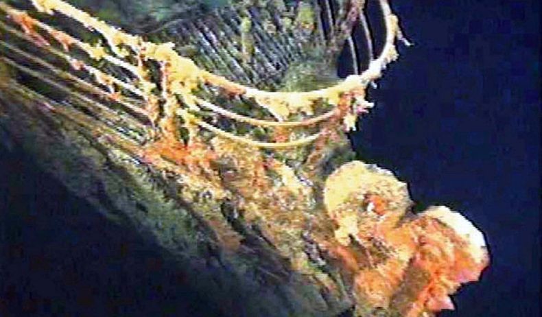 Kapal Selam Hilang saat Akan Eksplorasi Bangkai Titanic