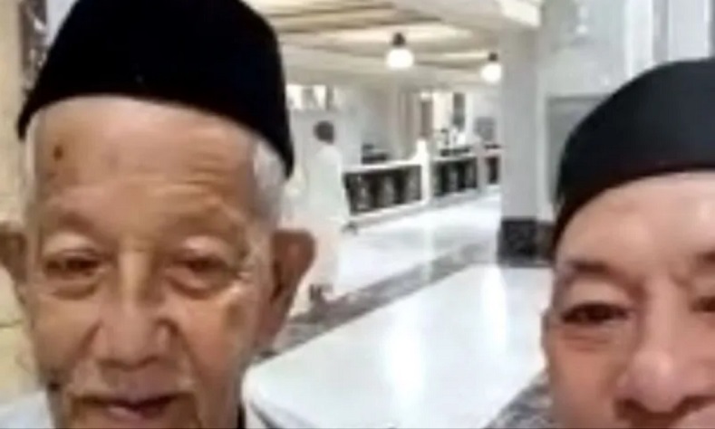 Viral Calon Haji Lansia Keliling Kakbah Cari Ojek Ingin Pulang ke Takalar