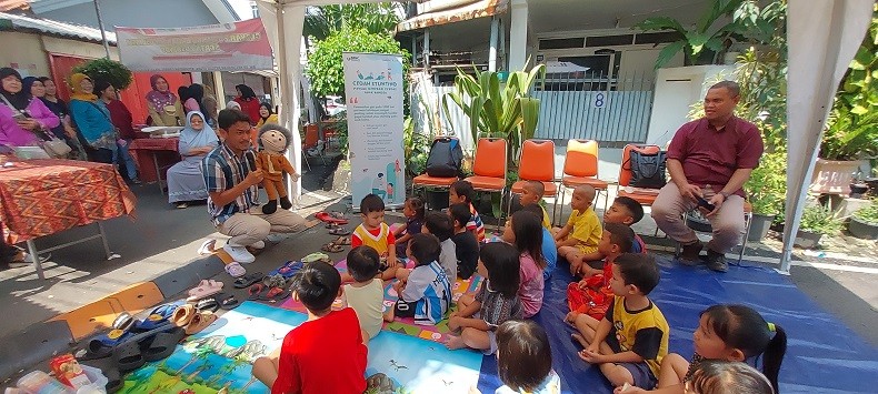 Melalui Dongeng, MNC Peduli Edukasi Gizi Baik untuk Peserta Posyandu Petojo Utara