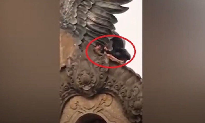 Viral Pasangan Muda Naik ke Patung Garuda Wisnu Serasi, Pemkab Tabanan Cari Tahu