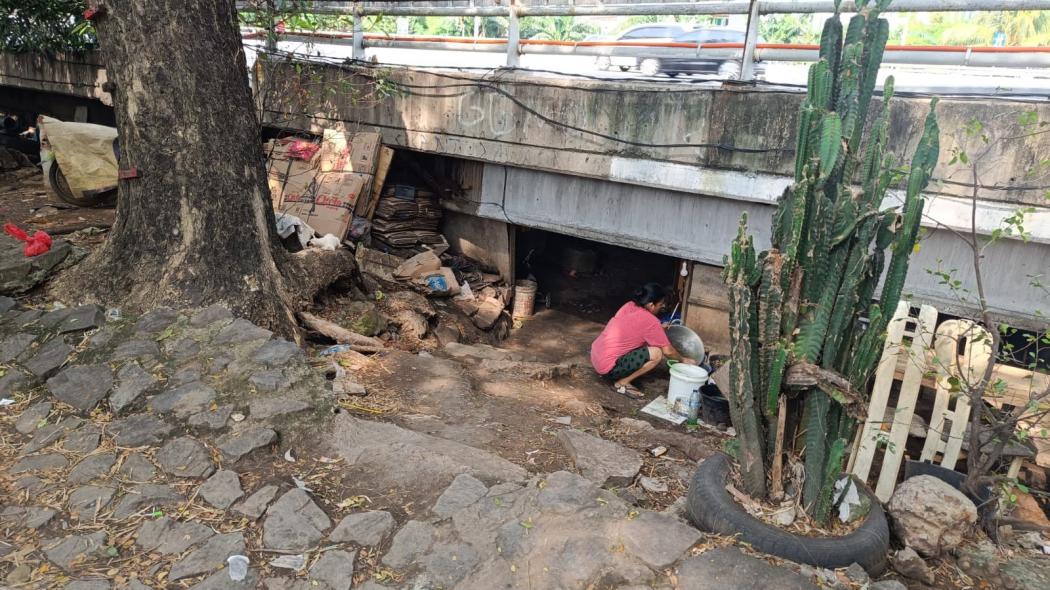 Viral Permukiman di Kolong Tol Angke, Pemkot Jakbar Gelar Pendataan