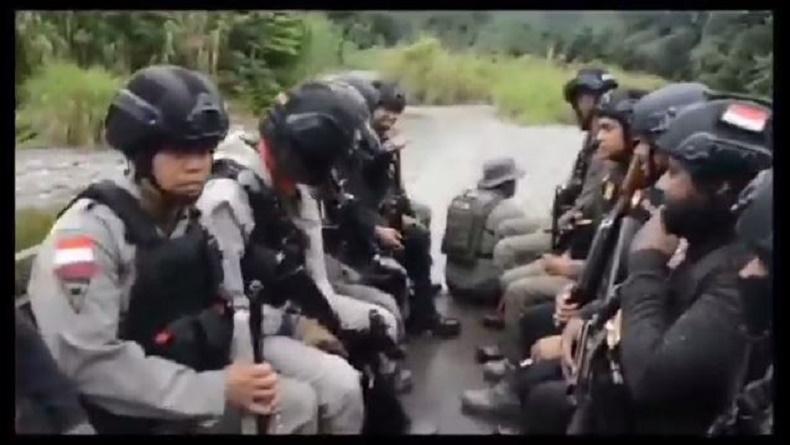 Sefnat Marani Pimpinan KKB Yapen Diburu Satgas Damai Cartenz