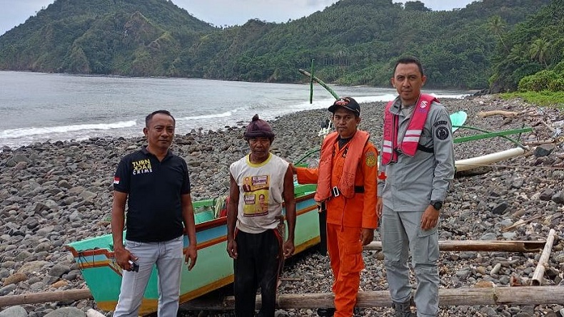 Kapal Mati Mesin di Laut, Nelayan Minahasa Utara Ini Terdampar di Pulau Biaro