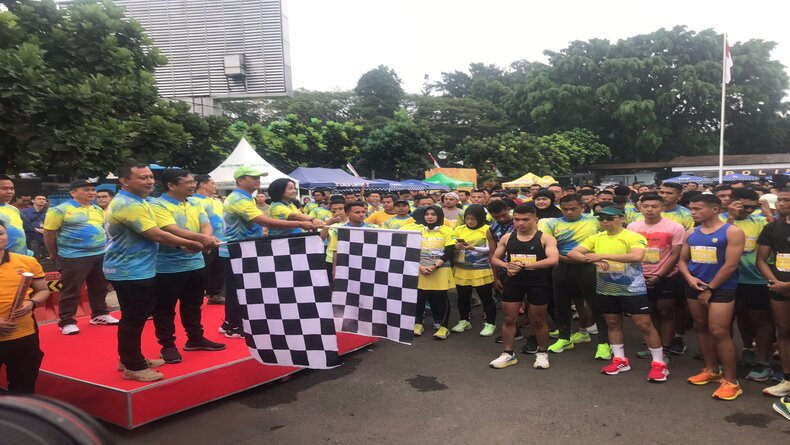 Polrestabes Bandung Fun Run 7,7 Km Meriahkan HUT ke-77 Bhayangkara