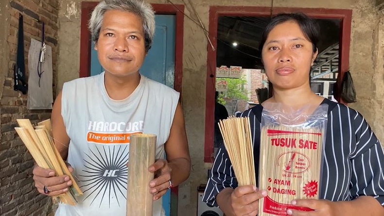 Berkah Idul Adha, Perajin Tusuk Sate di Banjarnegara Kebanjian Order