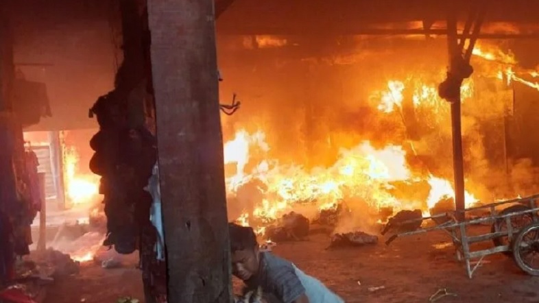 Polisi: Kebakaran di Merauke Hanguskan 50 Rumah, Pos Polair dan Makoramil