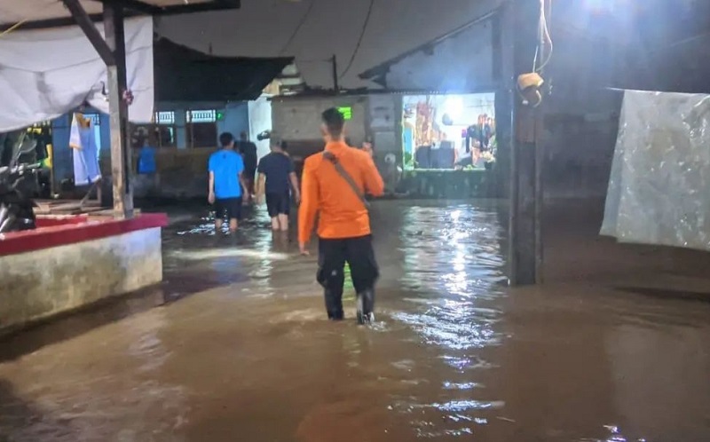 Puluhan Rumah di Cibinong Bogor Kebanjiran usai Diguyur Hujan Deras, Drainase Tersumbat