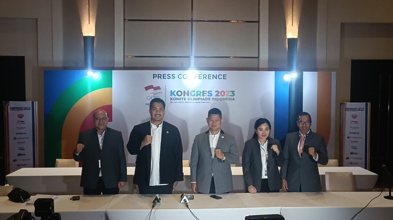 NOC Indonesia Beri Penghargaan ke Cabor Berprestasi di SEA Games 2023 di Kongres KOI