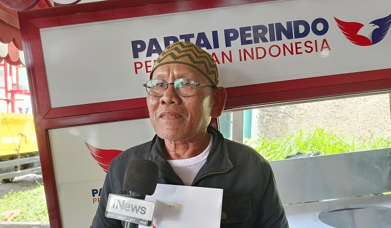 Dapat Bantuan Gerobak UMKM, Pedagang di Bogor : Partai Perindo Lebih Maju Lagi