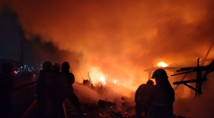 Gudang Kertas Milik PT Enggal Subur di Kudus Ludes Terbakar