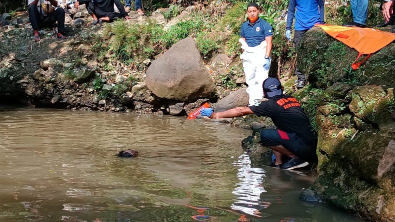 3 Bocah di Sukabumi Temukan Mayat Pedagang Cilok di Aliran Sungai Cipanengah 