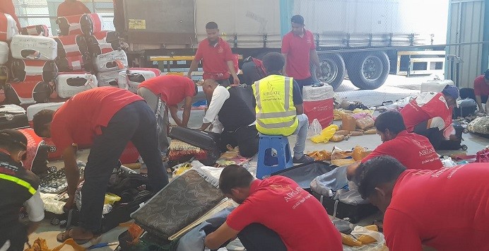 Kemenag Akan Bongkar Koper Jemaah Haji Berisi Air Zamzam, Ini Aturannya