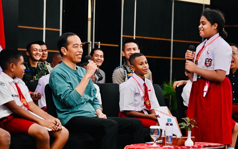 Presiden Jokowi Ditanya Anak SD Kenapa Ibu Kota Tak Dipindah ke Papua, Begini Jawabannya