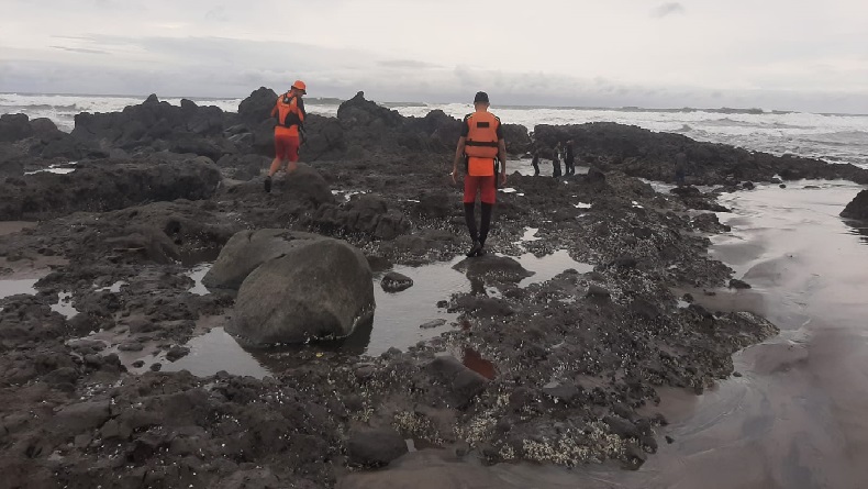 3 Nelayan Hilang Ditelan Ombak di Pantai Jayanti dan Karangpotong Cianjur