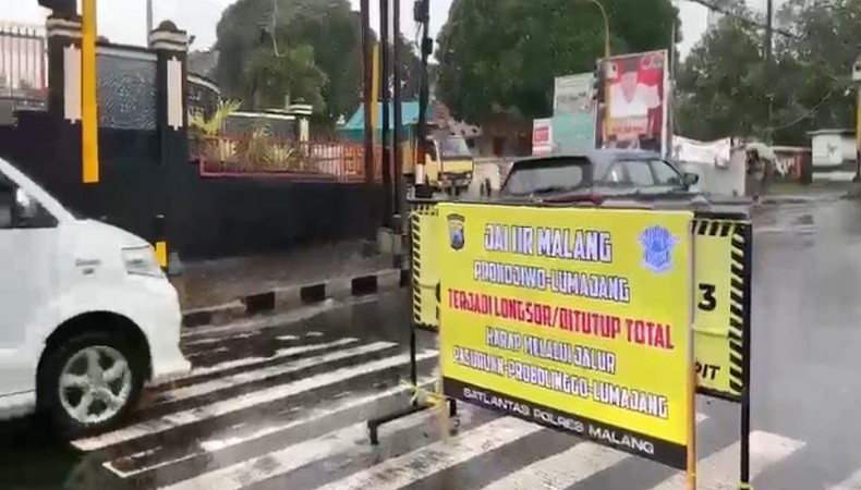 Dampak Banjir Lahar Dingin Gunung Semeru, Jalur Malang-Lumajang Dialihkan
