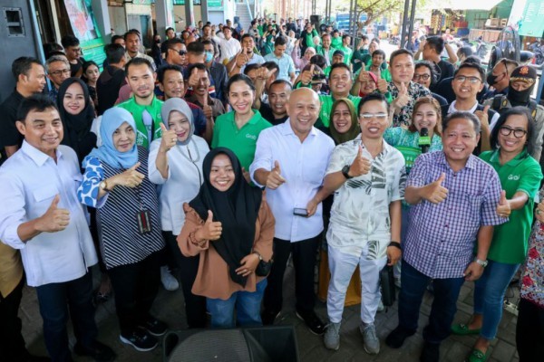 Kejar 30 Juta UMKM Onboarding Digital, Kemenkop UKM Bidik Pedagang Pasar Tradisional Surabaya 