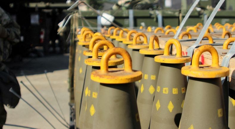 Bom Klaster AS Tiba di Ukraina, Begini Peringatan Rusia