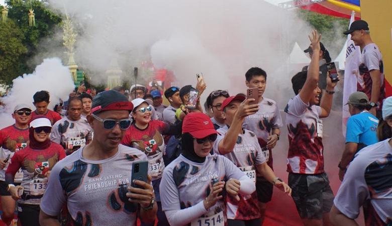 Pemanasan jelang Borobudur Marathon 2023, Ganjar Lari 5 Km dengan Waktu 50 Menit