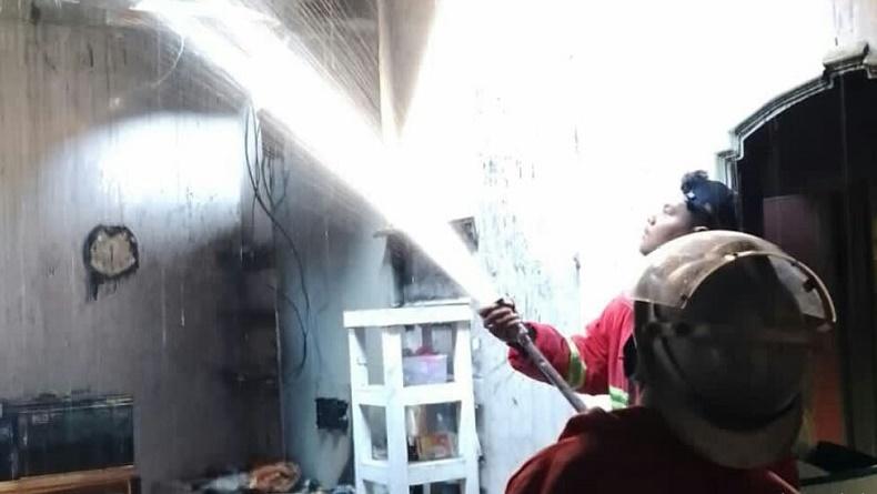 Kebakaran Rumah Warga di Pemalang, Uang Rp20 Juta Ikut Ludes Dilalap Api