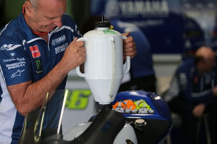 Bukan di Depan, Ternyata di Sini Letak Tangki Bensin Motor MotoGP