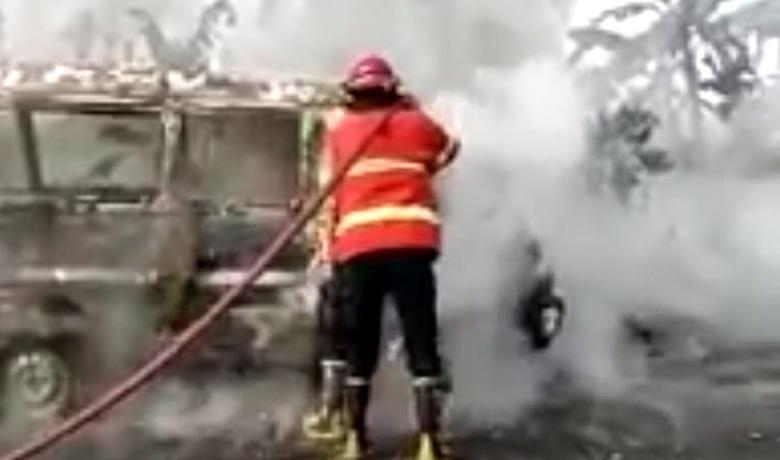 Mobil Terbakar di Jalur Banjarnegara-Banyumas, Sopir dan Penumpang Melompat Selamatkan Diri
