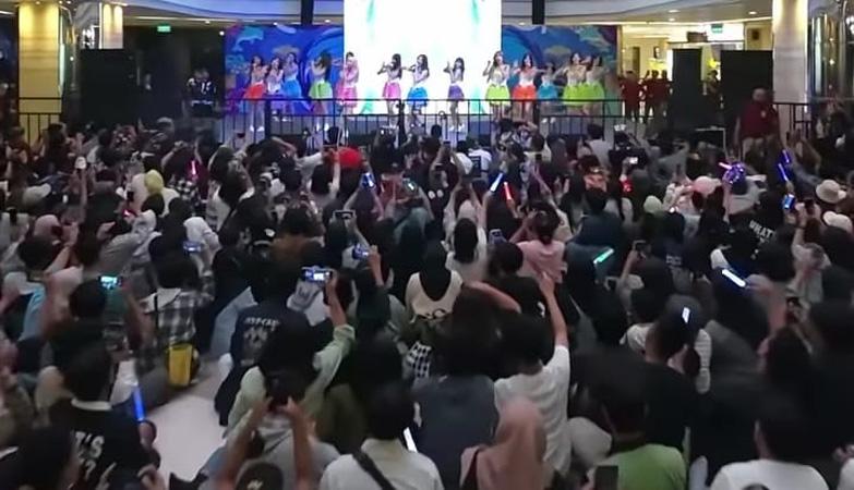 Konser JKT48 di Semarang Telan Korban Jiwa, Polisi Selidiki Dugaan Over Kapasitas Penonton 