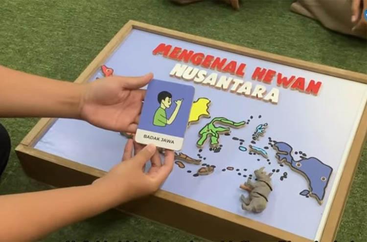 Dosen Pendidikan Luar Biasa UNY Bantu Pembuatan Alat Peraga Edukatif bagi Siswa Disabilitas