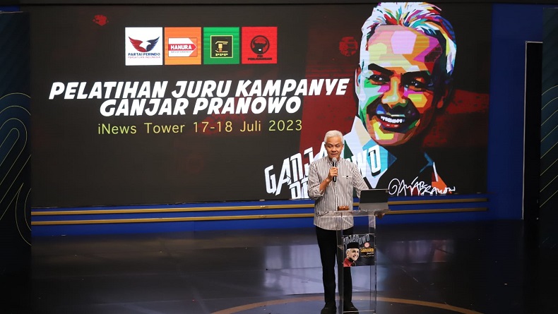 Ganjar Ungguli Capres Lain, Dinilai Punya Karakter yang Mirip Jokowi
