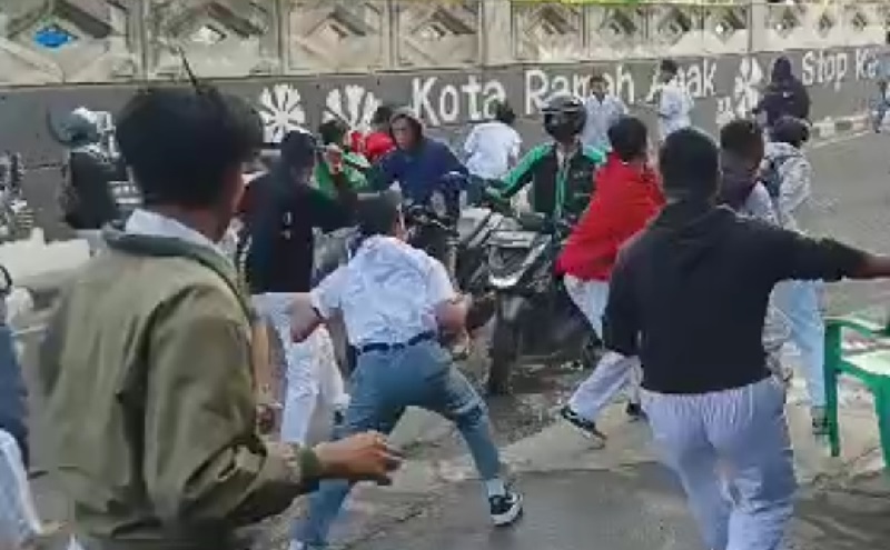 Mulai Tahun Ajaran Baru, 2 Kelompok Pelajar Malah Tawuran di Penjaringan