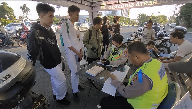 Banyak Pelajar Langgar Lalu Lintas di Sidoarjo, Polisi Ajak Sekolah Beri Sanksi 