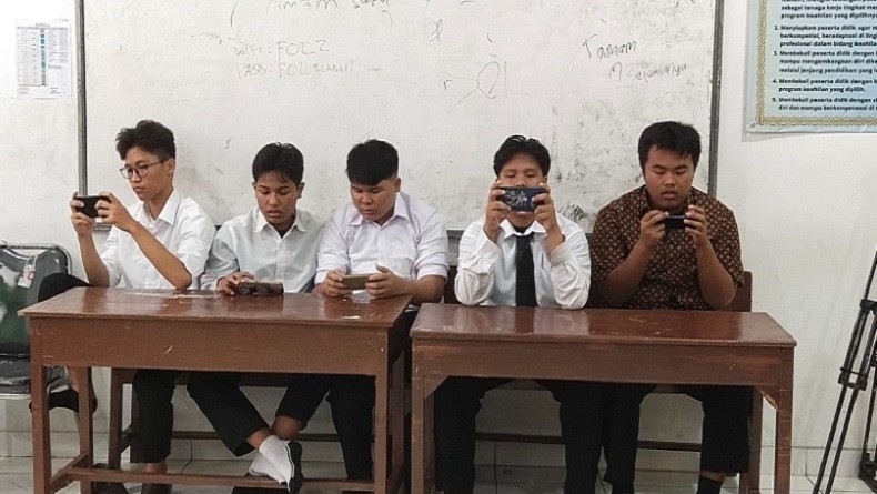 Fight of Legends Sapa Siswa SMK Budi Asih